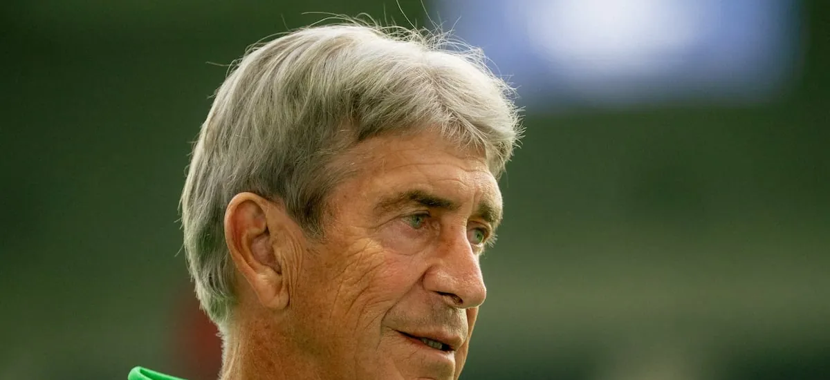 Revelan sanción a Manuel Pellegrini tras su minuto de furia: criticó al arbitraje luego de perder con el Barcelona