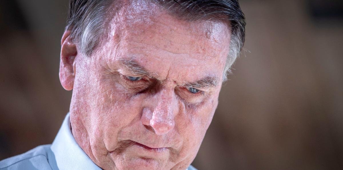 Bolsonaro sufre "heridas leves" tras una caída en su celda