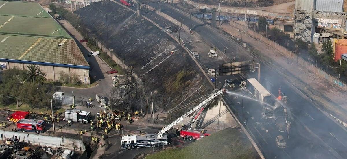 Jefe de Gestión de Emergencias de Senapred destaca “rápida” reacción de equipos ante explosión en Renca