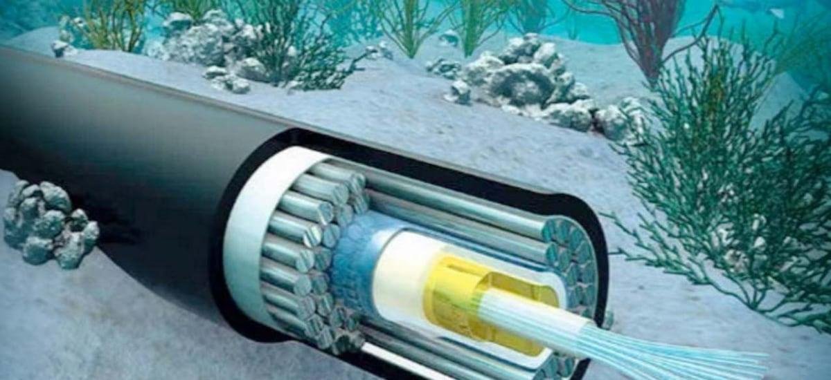 Cadem: 46% cree que Chile debe avanzar con proyecto de cable submarino de fibra óptica con China