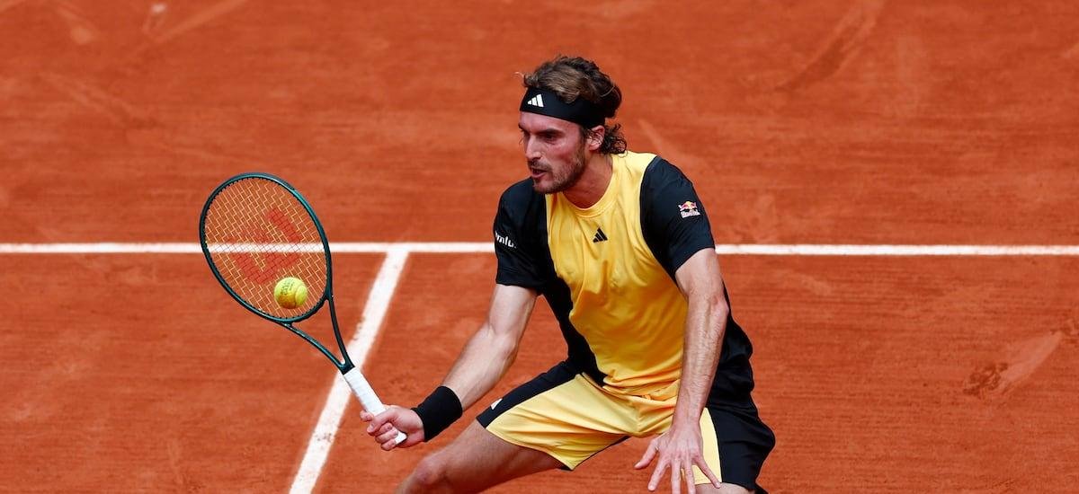 Tsitsipas revela por qué no disputa la gira por Sudamérica: “Medio Oriente es mejor; la diferencia financiera es grande” - La Tercera