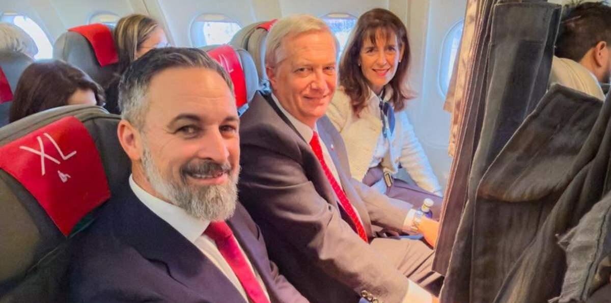 José Antonio Kast se reúne con líder del partido VOX: llegó a Bruselas y tendrá reuniones con Orbán y Meloni