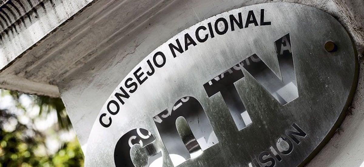 Una semana fuera del aire: la sanción del CNTV a Telecanal por emisión continua de señal rusa de noticias