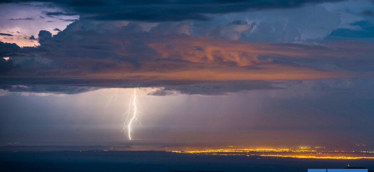 DMC emite Alerta Meteorológica por tormentas eléctricas para las regiones de Los Lagos y Aysén