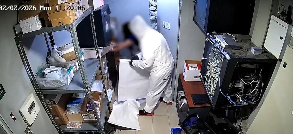 Tres sujetos fueron detenidos por robo a tienda de telefonía de hace 10 días en San Miguel