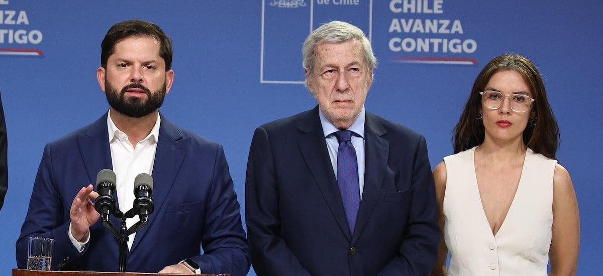 Las versiones de los ministros de Boric sobre el cable submarino chino y que un decreto anulado echa por tierra