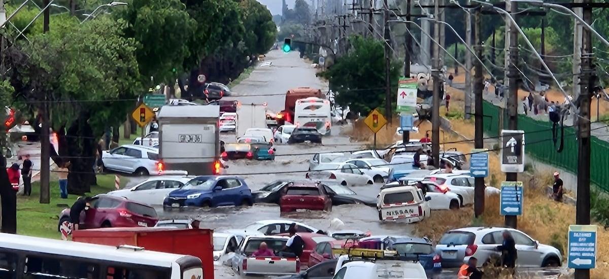 ¿Una DANA chilena? El peligro de las lluvias cálidas en la zona central - La Tercera