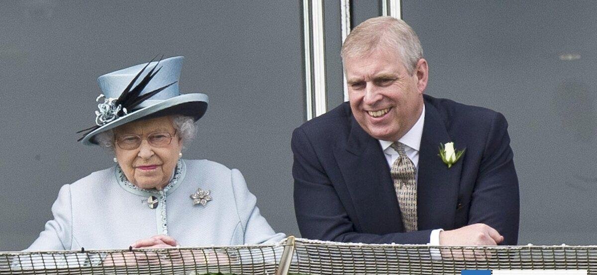 El favorito de la reina Isabel: cómo la monarca protegió a Andrés pese a las acusaciones en su contra