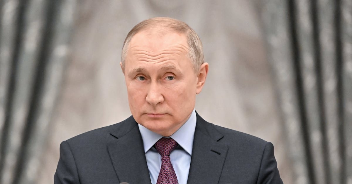 Putin reitera ante el ministro de Exteriores de Cuba su “rechazo rotundo” al bloqueo de Estados Unidos sobre la isla