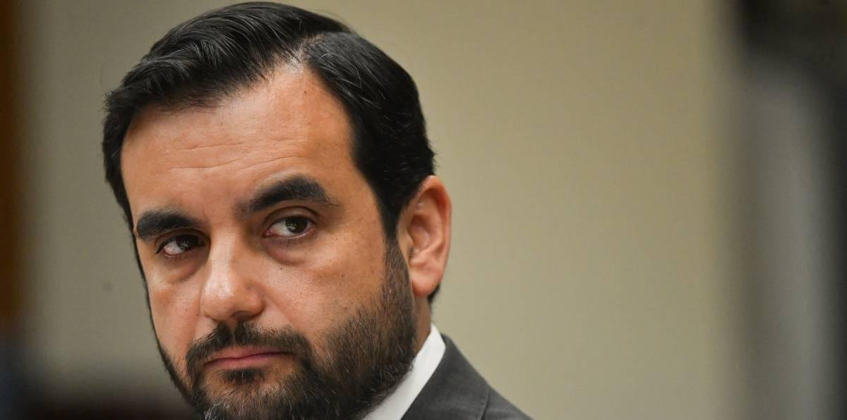 Los motivos del ministro Gajardo para rechazar 34 ternas de notarios y conservadores