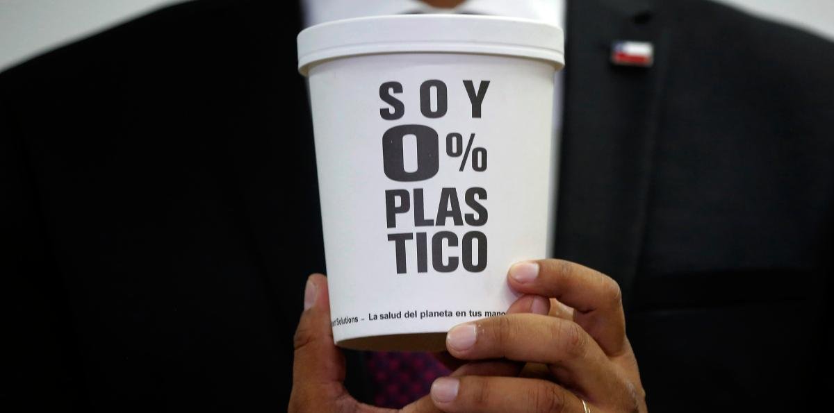 Ley de Plásticos de un Solo Uso avanza de fase con gremios exigiendo mayor claridad