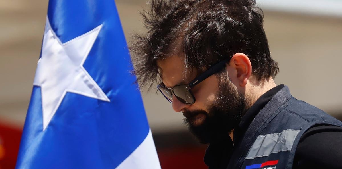 Boric viaja este miércoles a Rapa Nui en medio de fuertes críticas de la alcaldesa