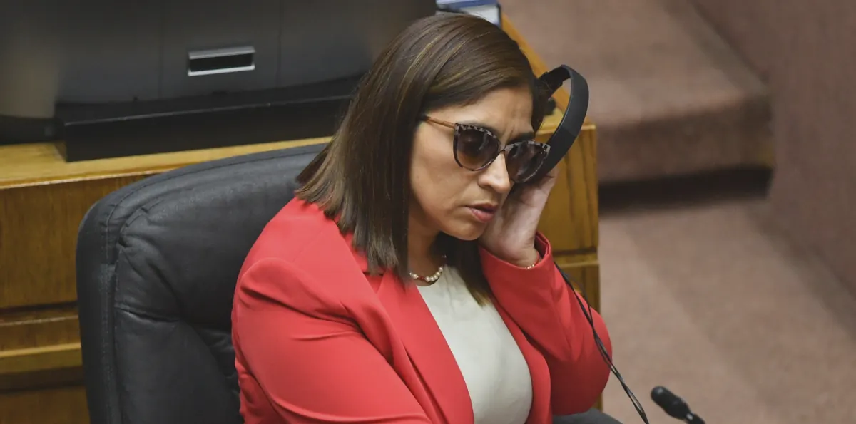 Senadora Campillai e indultos de Kast: “Cumplir funciones de seguridad no significa disparar al rostro”