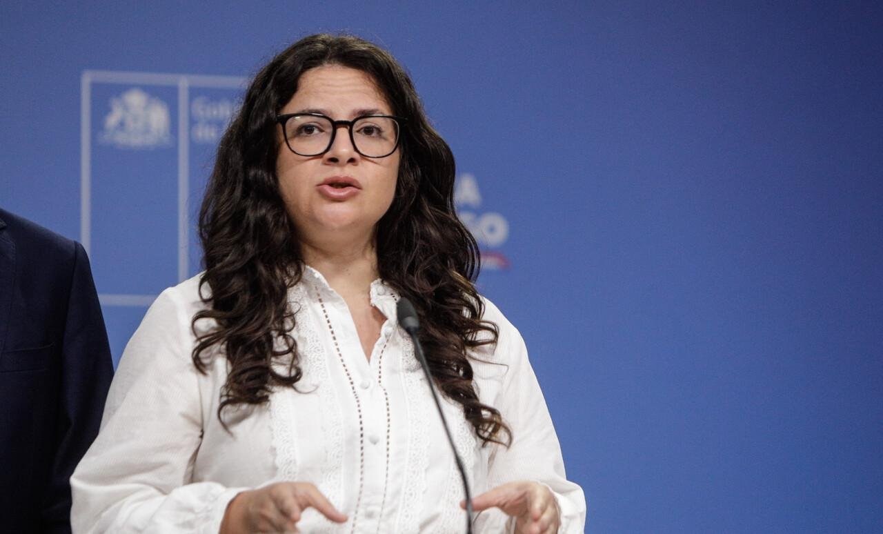Ministra Orellana apunta a José Antonio Kast por visita a Viktor Orbán: “Plantea la duda” sobre derechos de mujeres
