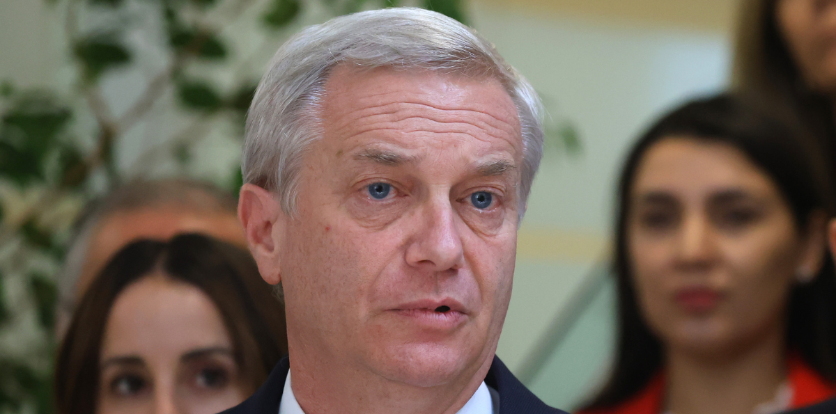 Analista: En Miami, Kast deberá "mostrar equilibrio estratégico" en la relación con EE.UU.