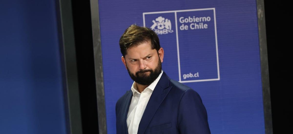 Boric afirma que cable submarino chino “está en evaluación” y que futuro del proyecto dependerá del gobierno de Kast