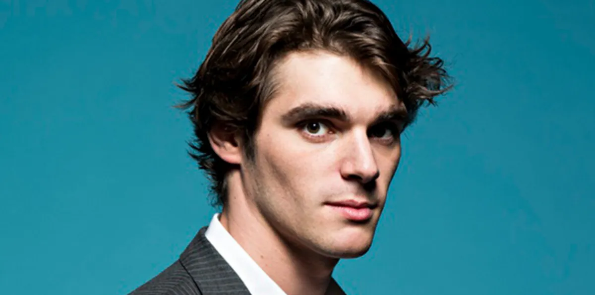 Murió RJ Mitte, el actor que interpretó a Walter White Jr. en "Breaking Bad"