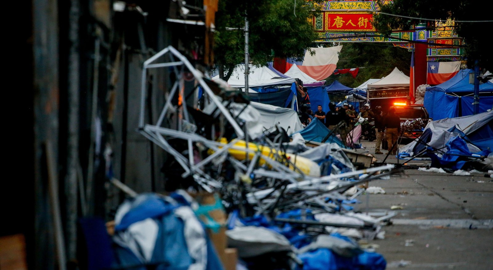 Barrio Meiggs: Durán asegura que no quedará “ningún toldo azul en la gran manzana” antes de que termine el Gobierno