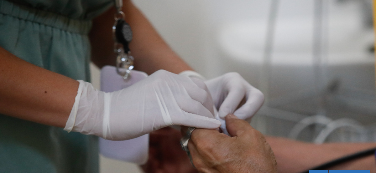 Funcionarios de salud municipal de Castro paralizarán actividades: acusan no pago de aguinaldo y bono