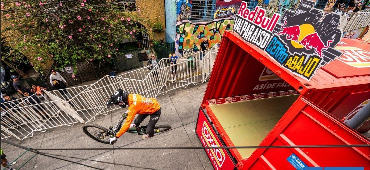 Red Bull Valparaíso Cerro Abajo 2026 revela el recorrido que definirá al próximo ’Rey del Puerto’