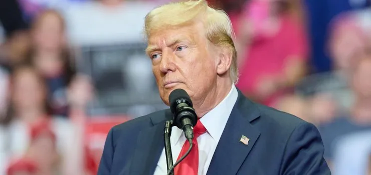 Trump afirma que Estados Unidos ha “aniquilado por completo todos los objetivos militares” en la isla de Kharg, en Irán