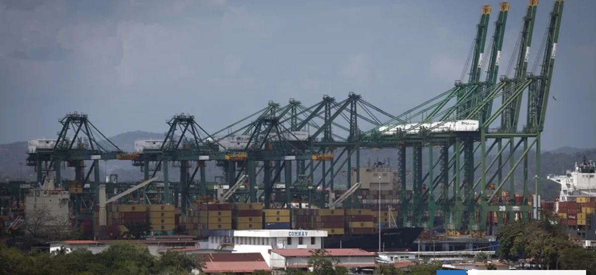 China acusa a EEUU de tener "mentalidad de Guerra Fría" en medio de tensiones por el Canal de Panamá