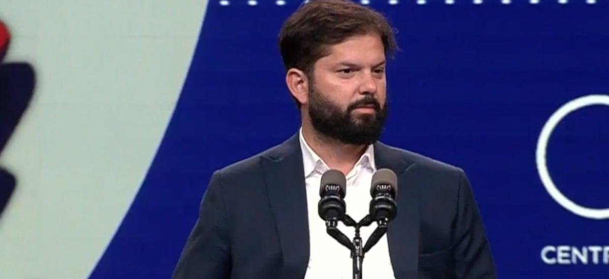 Boric tilda de “criminal” el bloqueo de EE.UU. a Cuba tras anuncio de envío de ayuda humanitaria a la isla