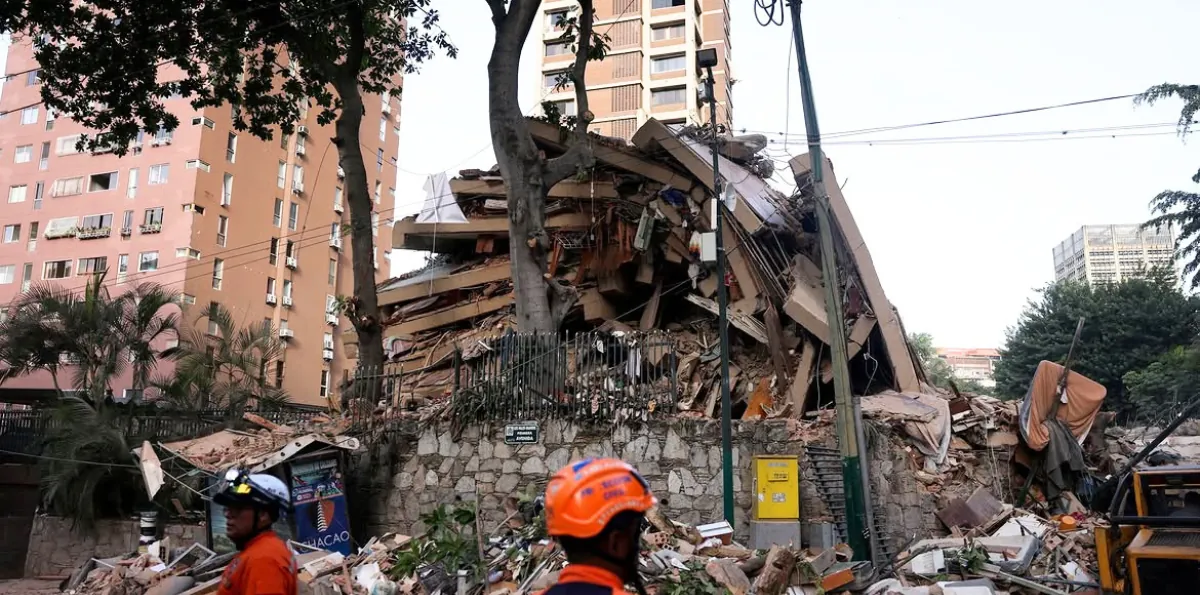 Ingenieros, arquitectos y médicos: la misión chilena que llegará a Venezuela para evaluar daños tras los terremotos