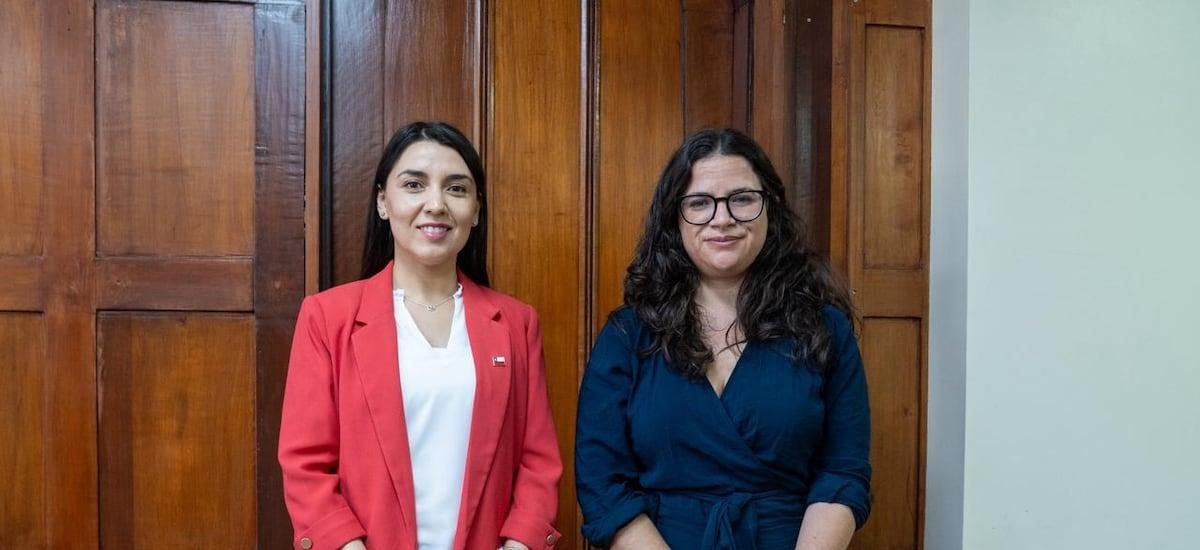 Ministerio de la Mujer: Antonia Orellana y Judith Marín sostienen reunión bilateral por traspaso de mando
