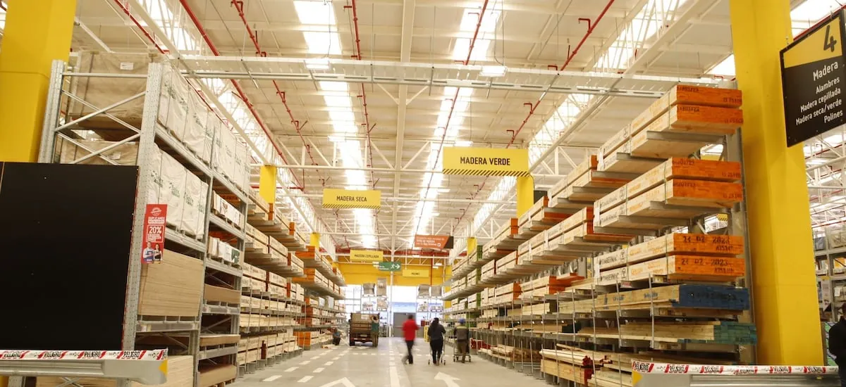 Sodimac congela precios en más de 2.000 productos para apoyar a las personas ante el alza de combustibles - La Tercera