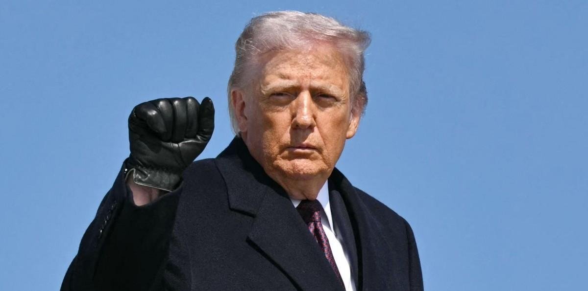 Donald Trump afirma que EEUU estudia una "toma de control amistosa" de Cuba