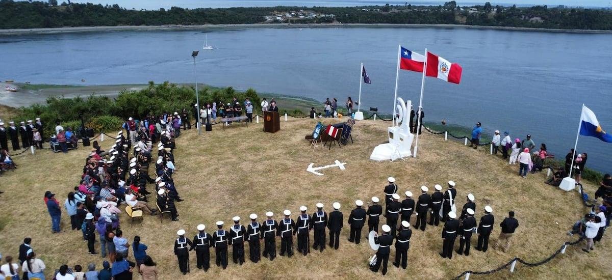 Armadas de Chile y Perú conmemoran en Calbuco los 160 años del Combate Naval de Abtao