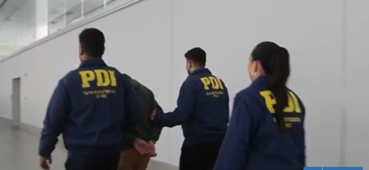 Extraditan a Chile a N°2 de "Los Orientales", acusado de trata de personas para explotación sexual
