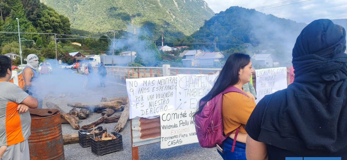 Chaitén: Comité de vivienda protesta por toma en terreno que les asignaron para solución habitacional