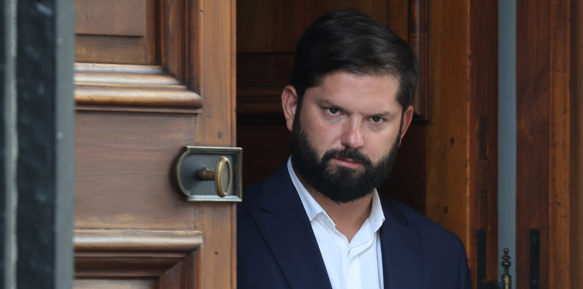 Boric pide al papa intervenir en la crisis de Cuba y buscar una "salida sostenible"