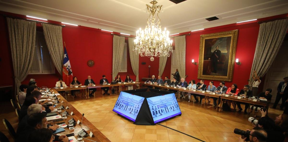 Boric encabezó consejo de gabinete final: "Trabajaremos hasta el último día"