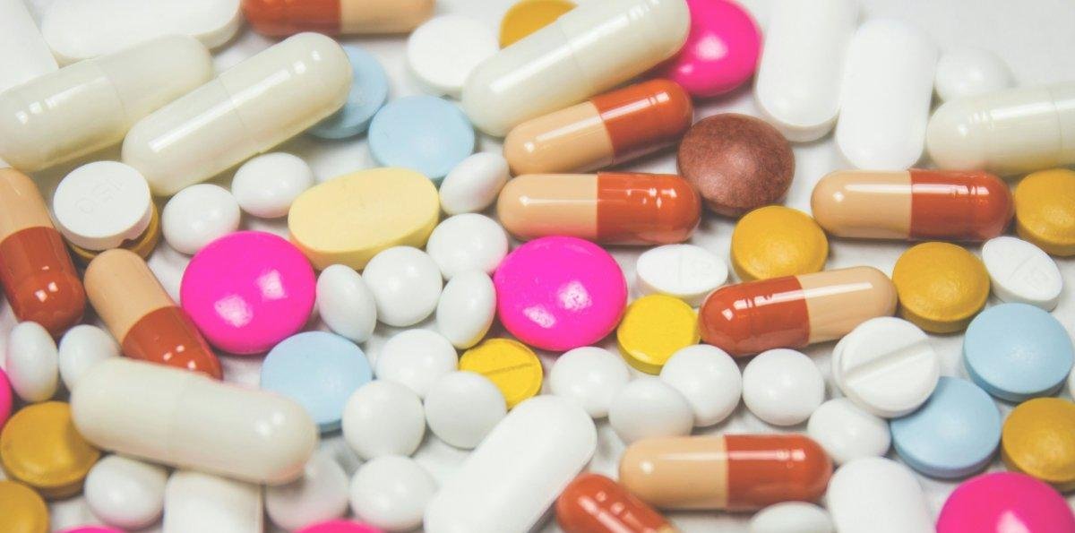 Químicos farmacéuticos alertaron la venta ilegal de medicamentos asiáticos en malls chinos