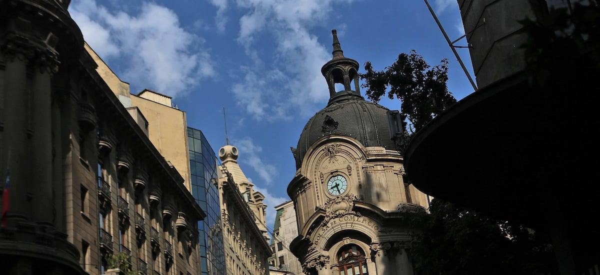 Bolsa de Santiago cierra con fuerte baja arrastrada por caída en acciones de SQM y Wall Street - La Tercera