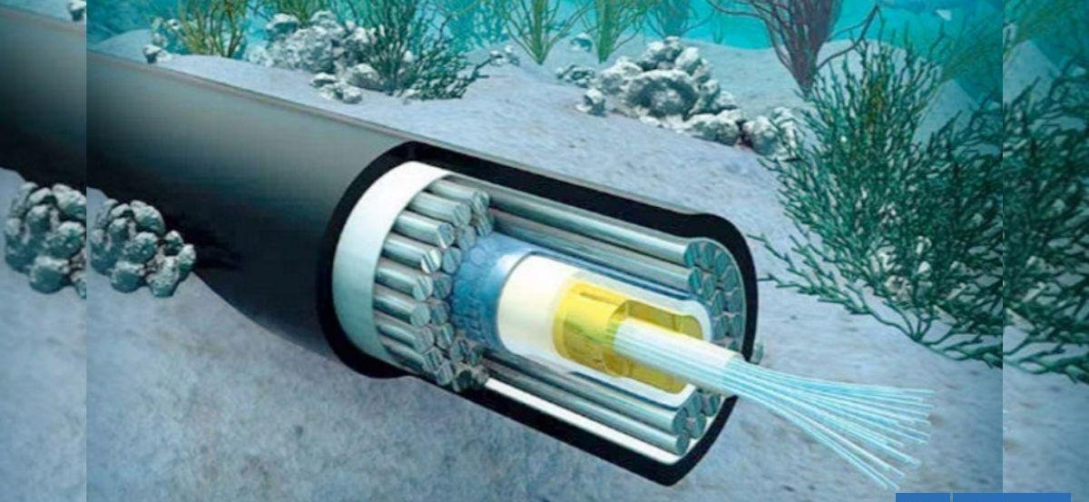En paralelo a Transportes: revelan que chinos iniciaron tramitación de cable submarino ante Defensa