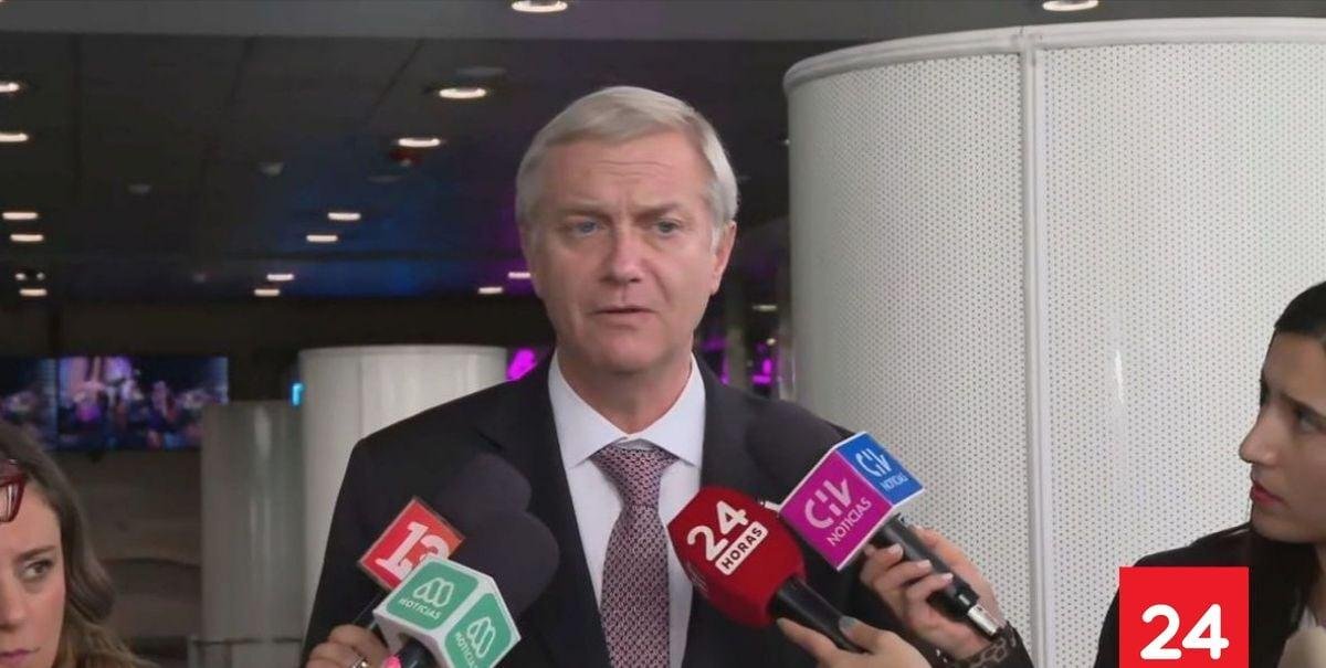 Kast confirma viaje a El Salvador y encuentro con Bukele