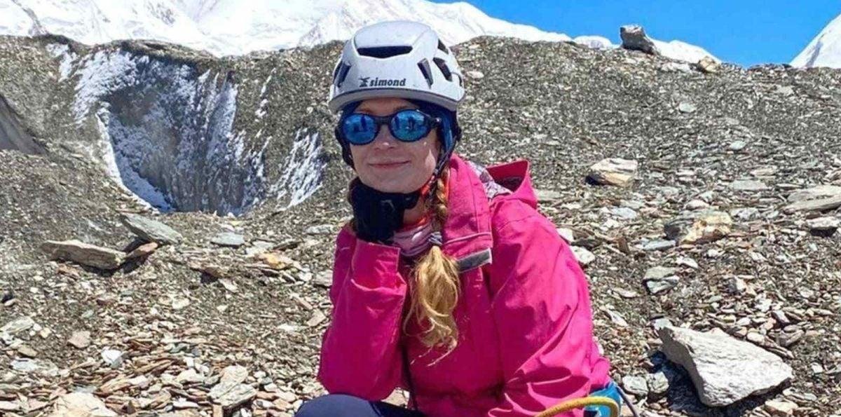 Alpinista rusa atrapada a 7.000 metros de altura: rescate cancelado y sin señales de vida
