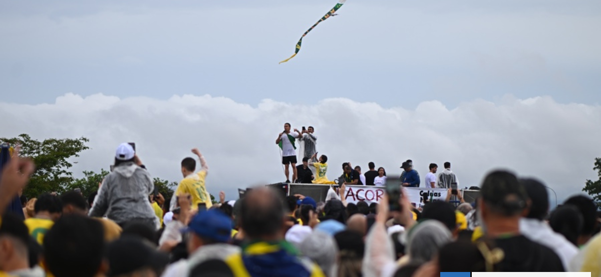 Decenas de personas heridas por un rayo que cayó en medio de manifestación pro Bolsonaro en Brasilia