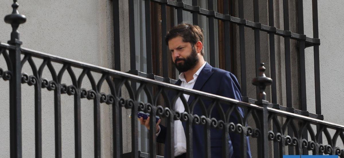 Gobierno alista cónclave oficialista para marzo con miras a mantener unidad ante administración Kast