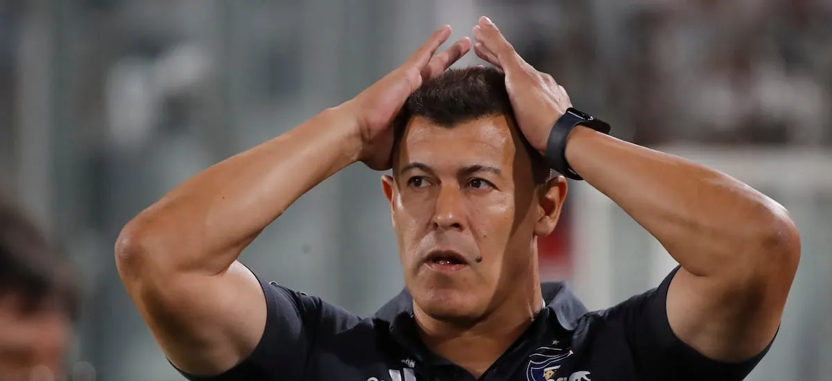 La particular defensa del presidente de Rosario Central a Jorge Almirón: “Hasta mi mamá me pide que lo eche, pero no”