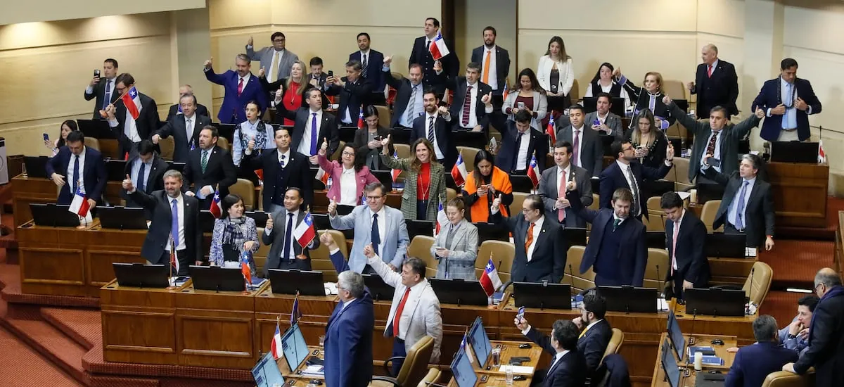 Tras anuncio de libertarios y republicanos: Chile Vamos se resiste a acusación contra Grau y gobierno advierte que afecta a “ánimo” en el Congreso