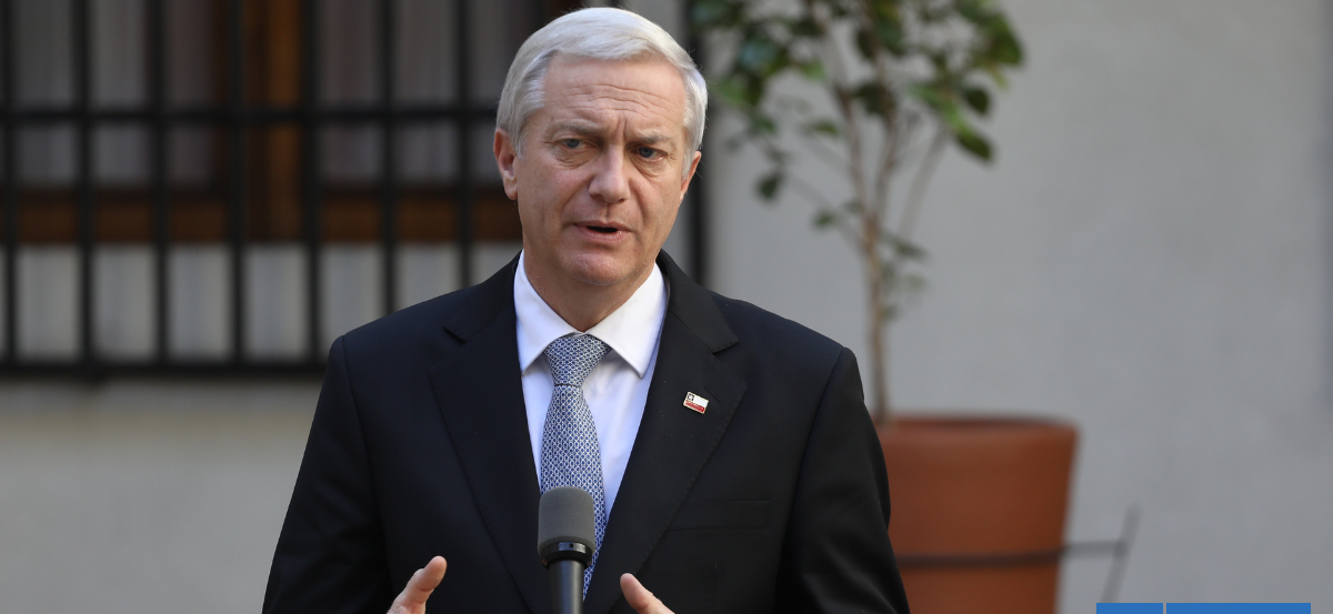 Kast vuelve a poner "radicalismos" sobre la mesa y llama a unidad nacional en última escala de su gira