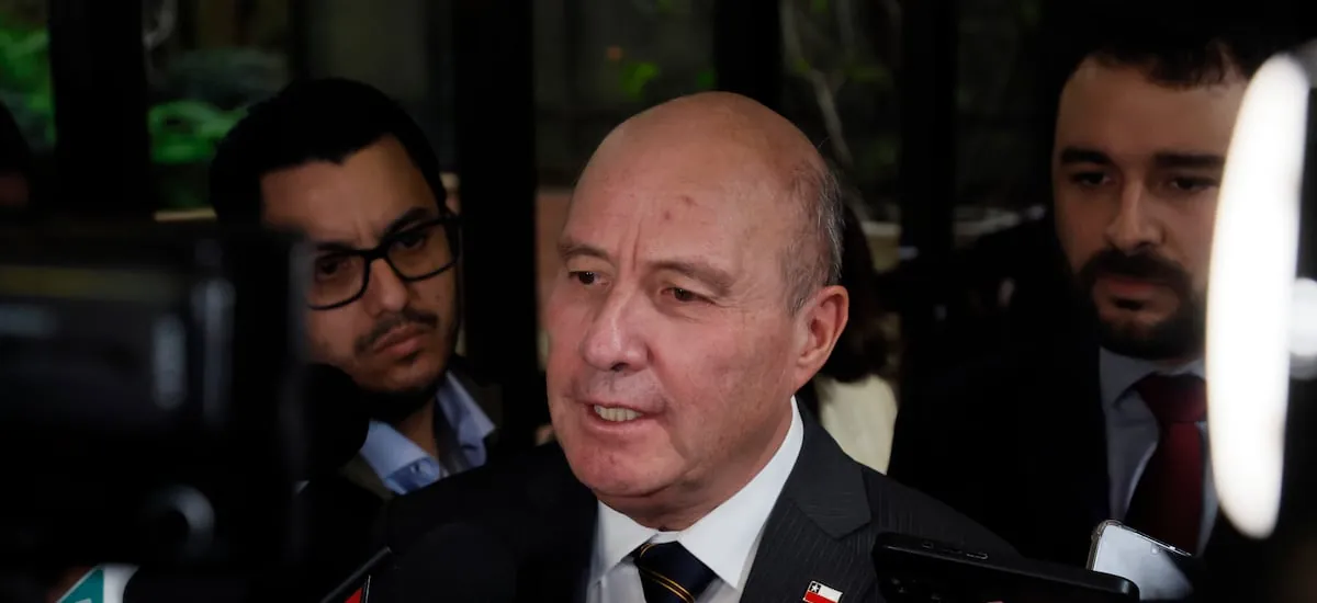 Ipom: Quiroz destaca alza en proyección del PIB 2027-2028 y recuerda que se produce antes de la megarreforma y acuerdo Irán EE.UU.