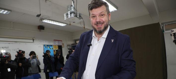 Kaiser tras emitir voto: "Si somos parte de un próximo gobierno es algo que va a decidir, esperamos, el candidato Kast"