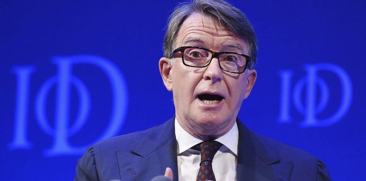Policía británica detuvo a exministro Peter Mandelson por sus lazos con Epstein