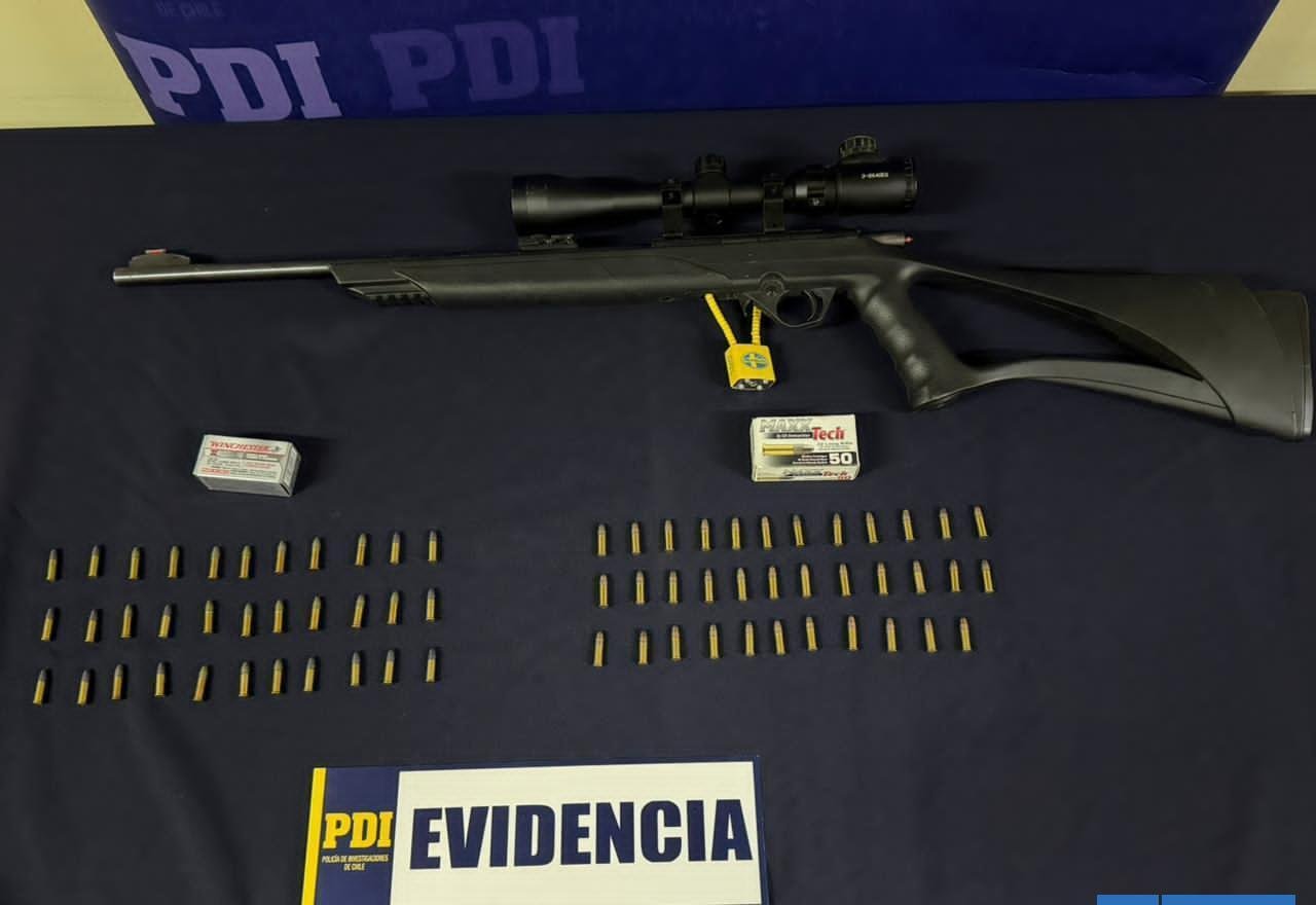 Dos detenidos en Ovalle por porte ilegal de armas: Madre del primero hizo caer al segundo